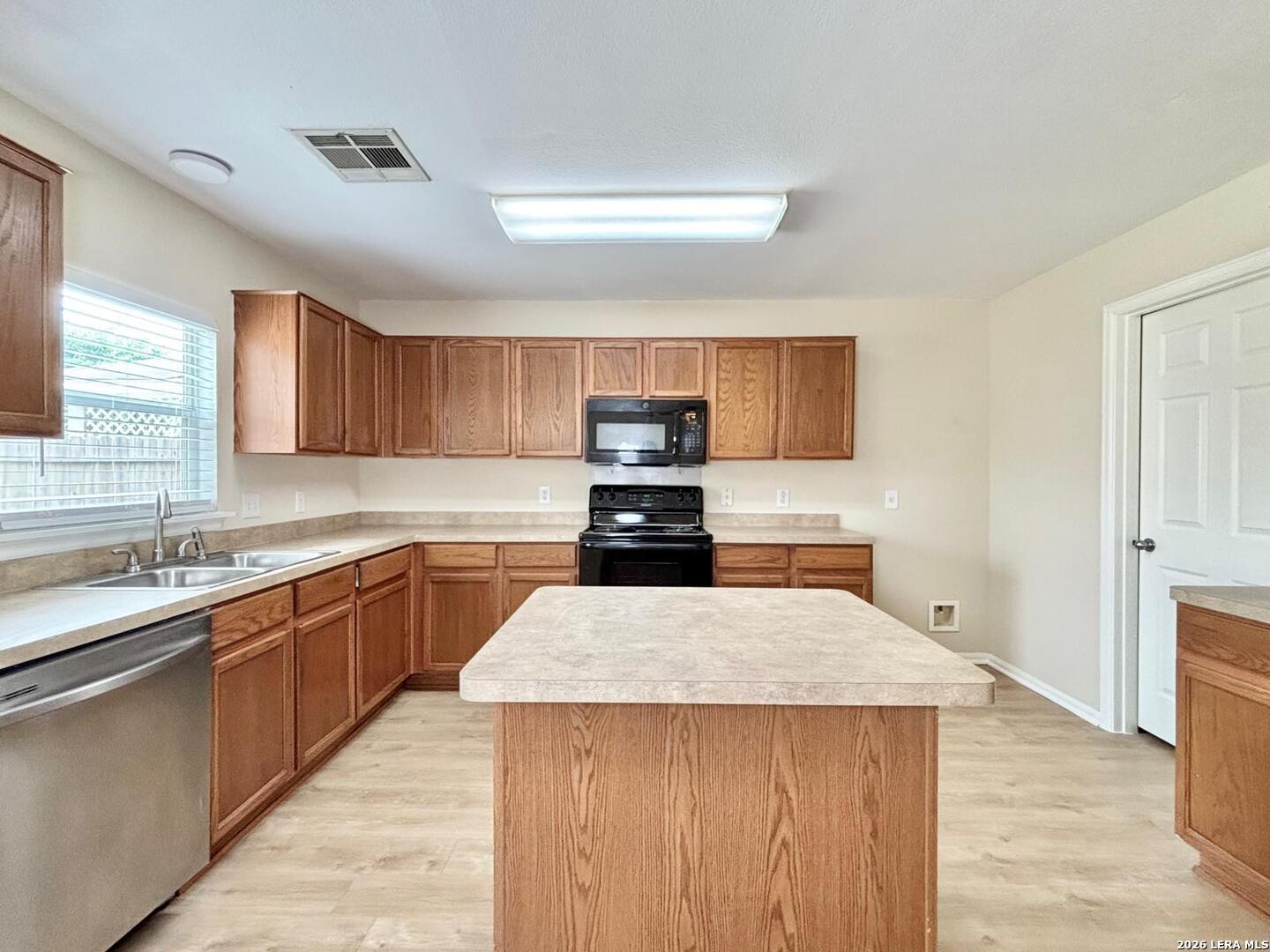 3442 Blue Topaz San Antonio TX 78245