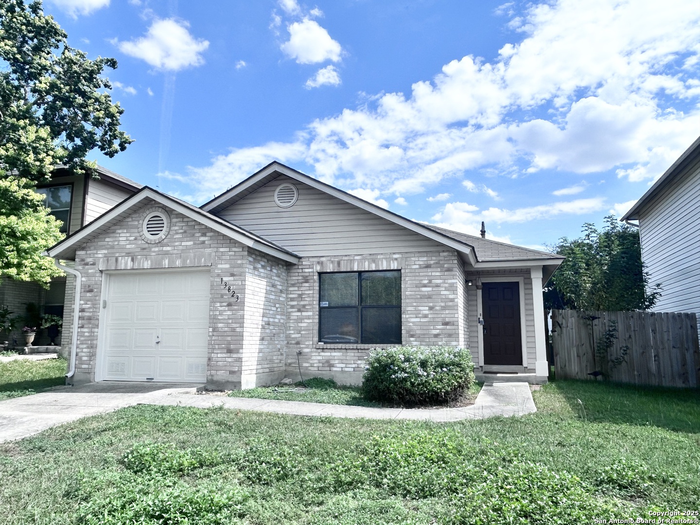 13823 Villa Camino San Antonio TX 78233