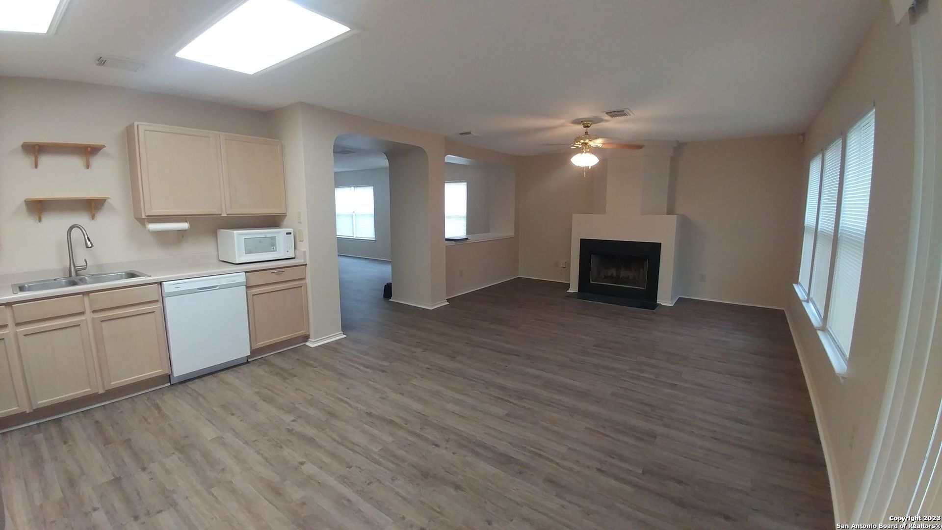 9230 Centro Grande San Antonio TX 78245