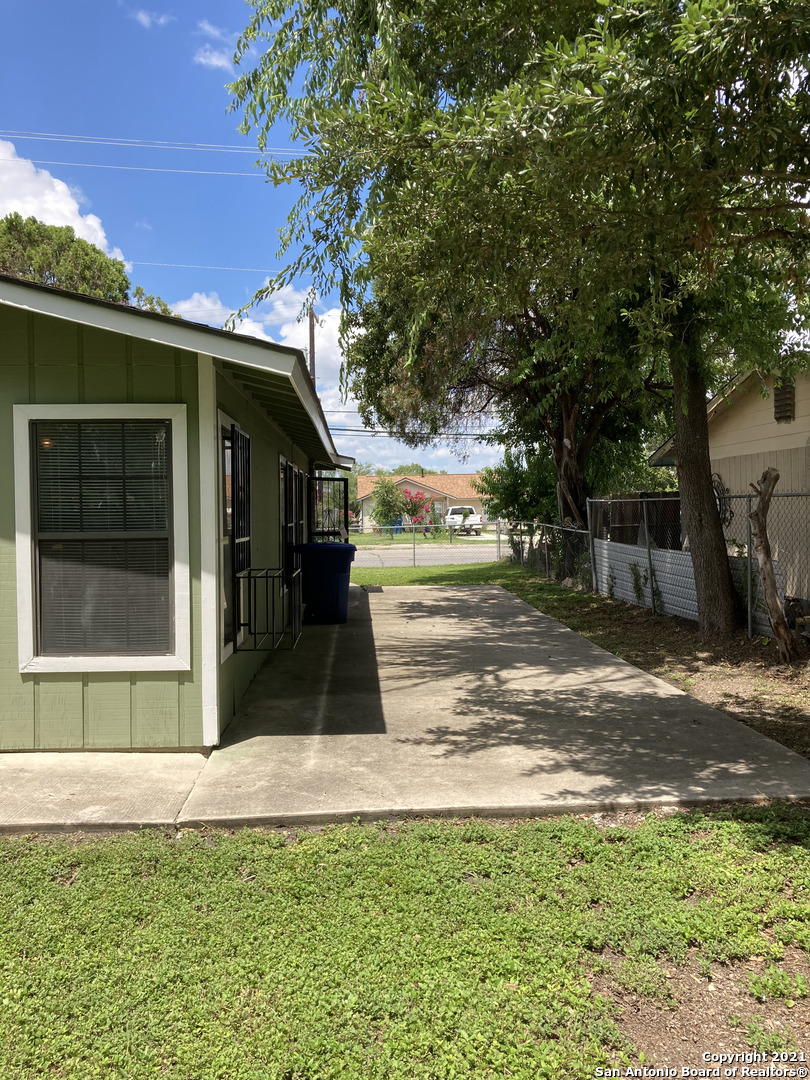 6358 W Commerce Street San Antonio TX 78237