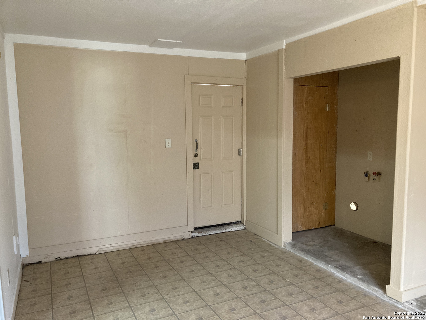 6358 W Commerce Street San Antonio TX 78237