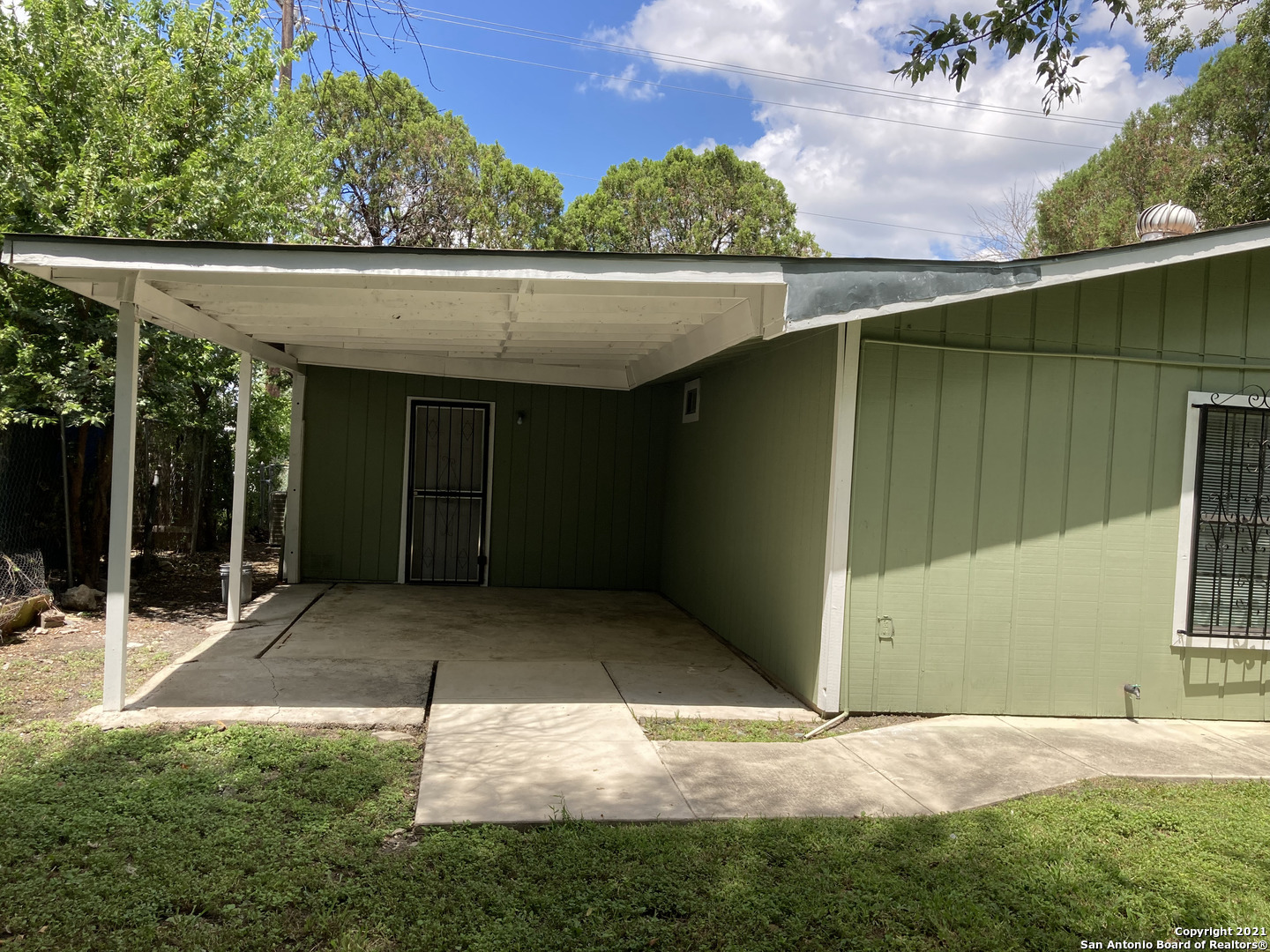 6358 W Commerce Street San Antonio TX 78237