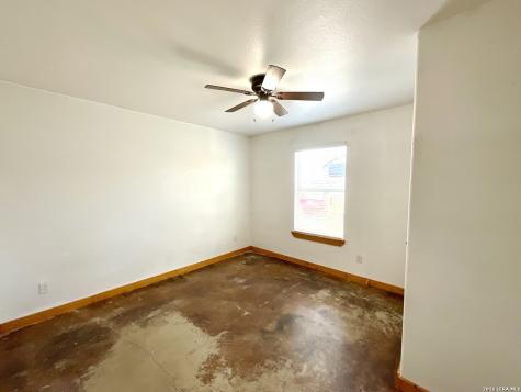 573 Texas 97 Floresville TX 78114