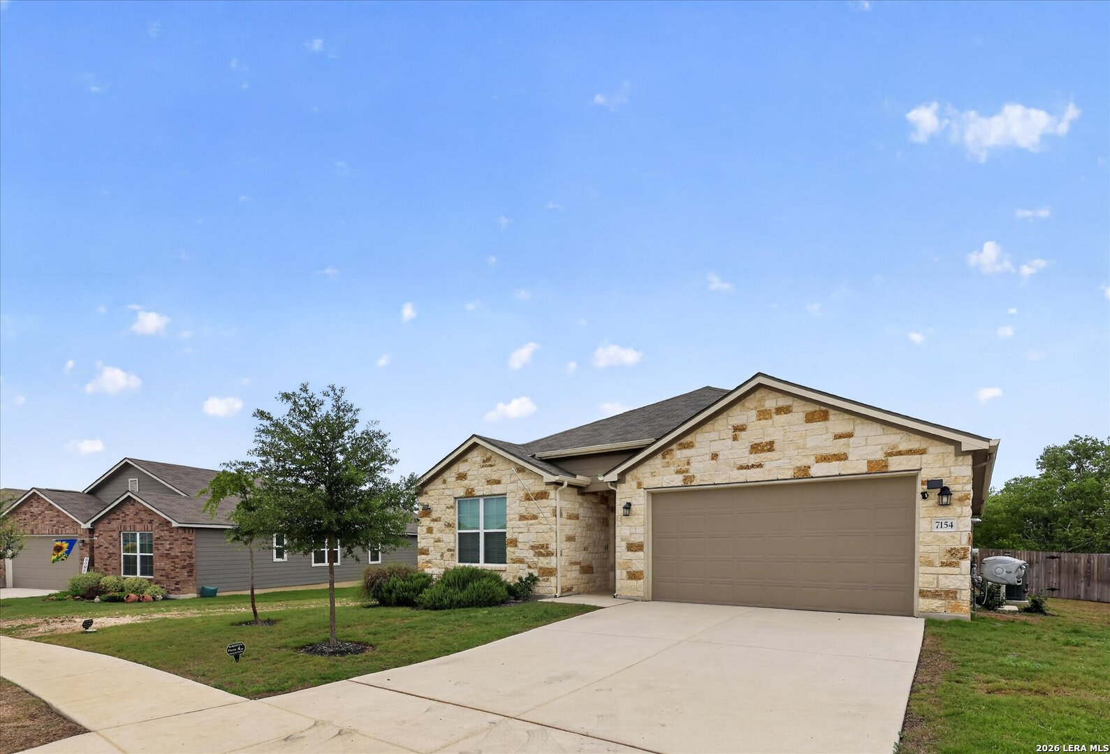 7154 Walkers Loop Live Oak TX 78233