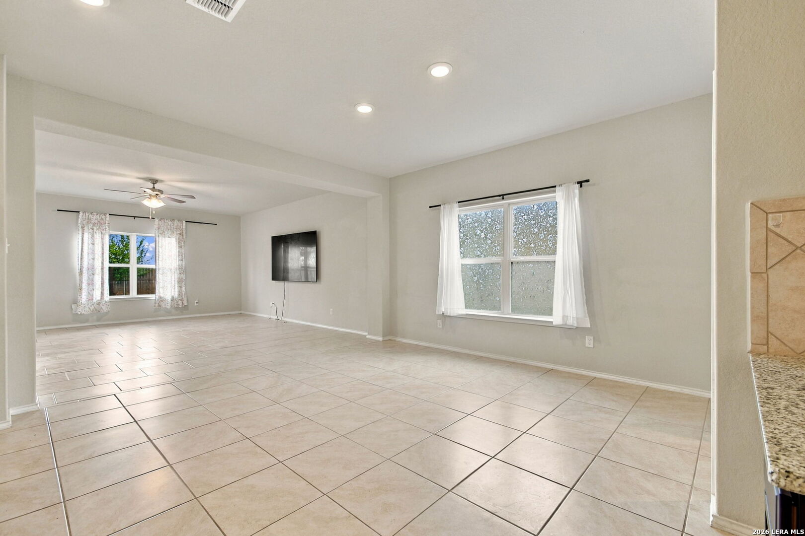 4705 Cambridge Park Converse TX 78109