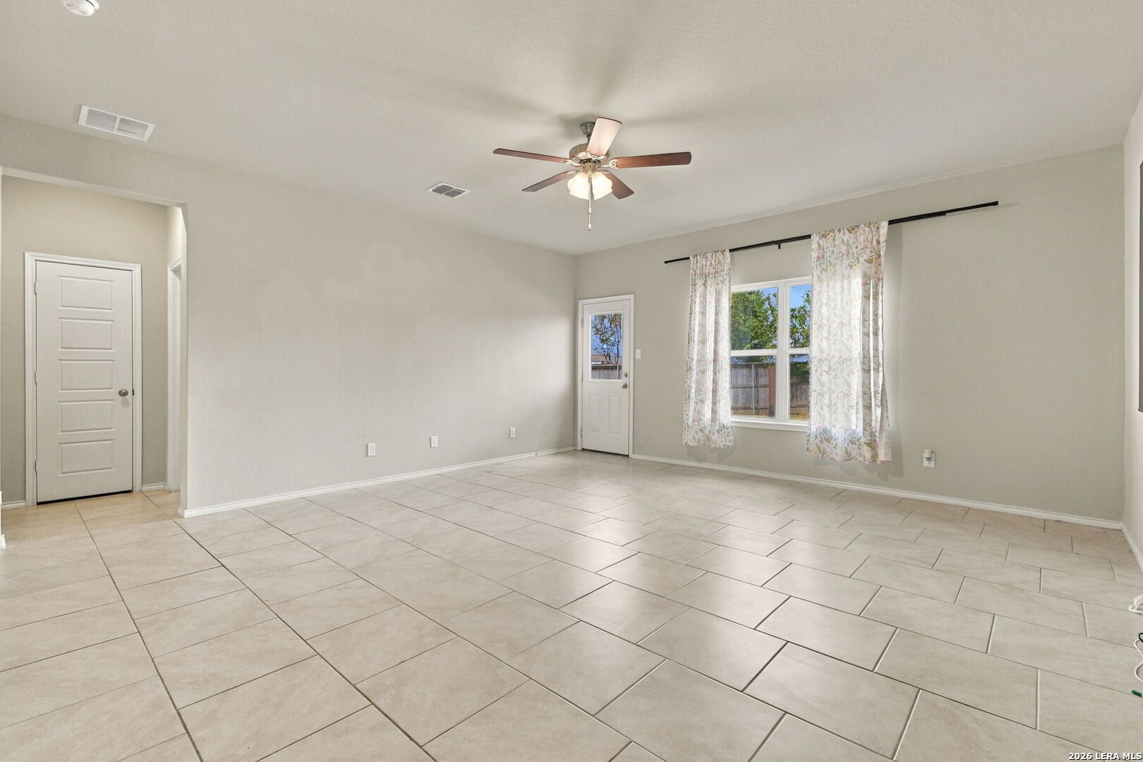 4705 Cambridge Park Converse TX 78109