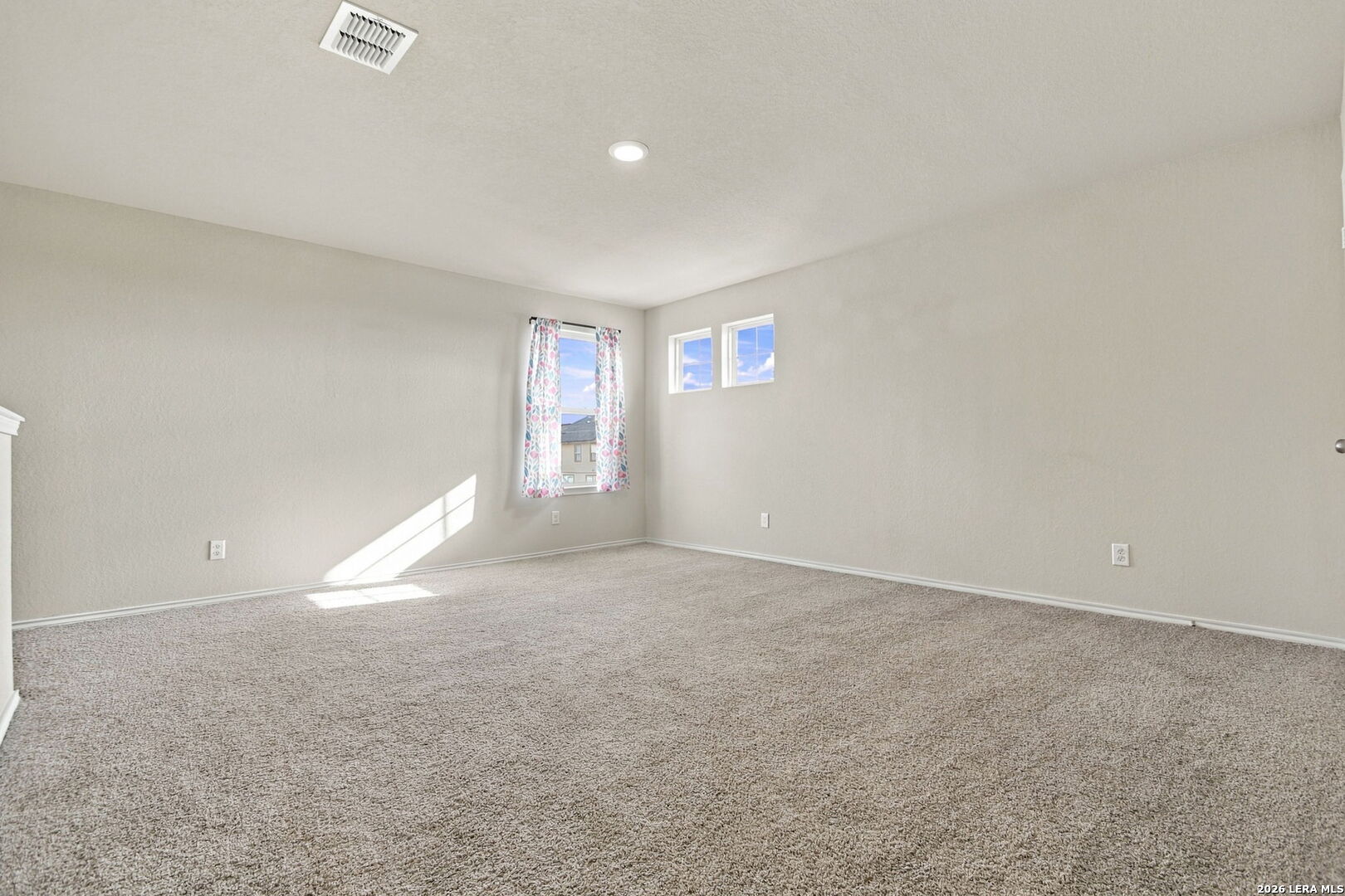 4705 Cambridge Park Converse TX 78109