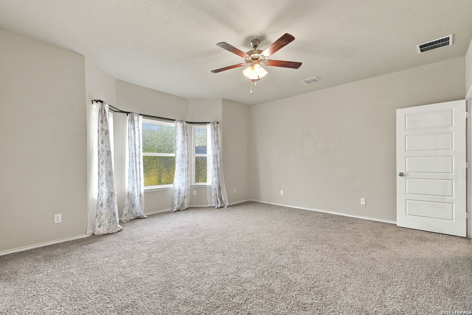 4705 Cambridge Park Converse TX 78109