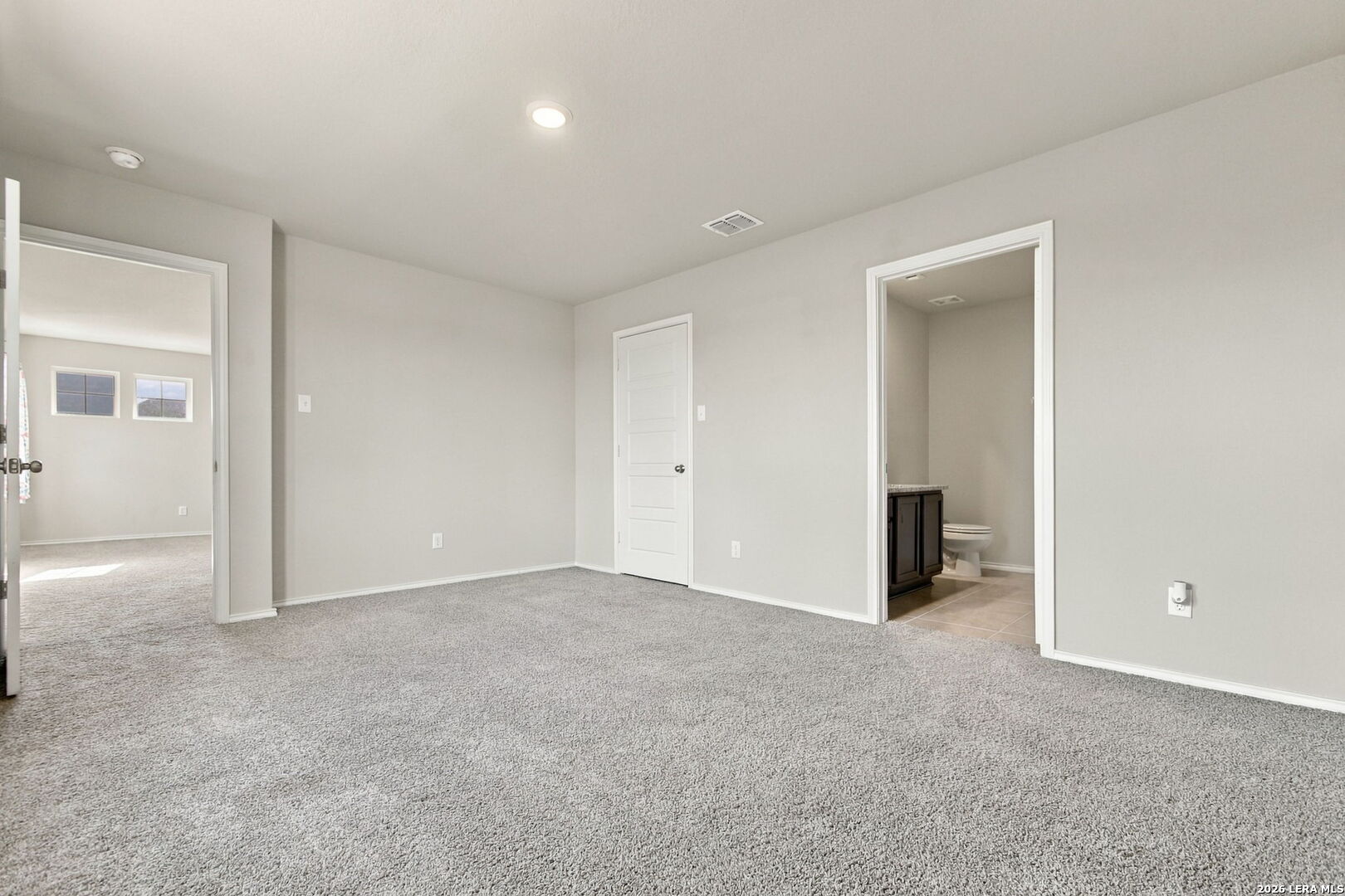 4705 Cambridge Park Converse TX 78109
