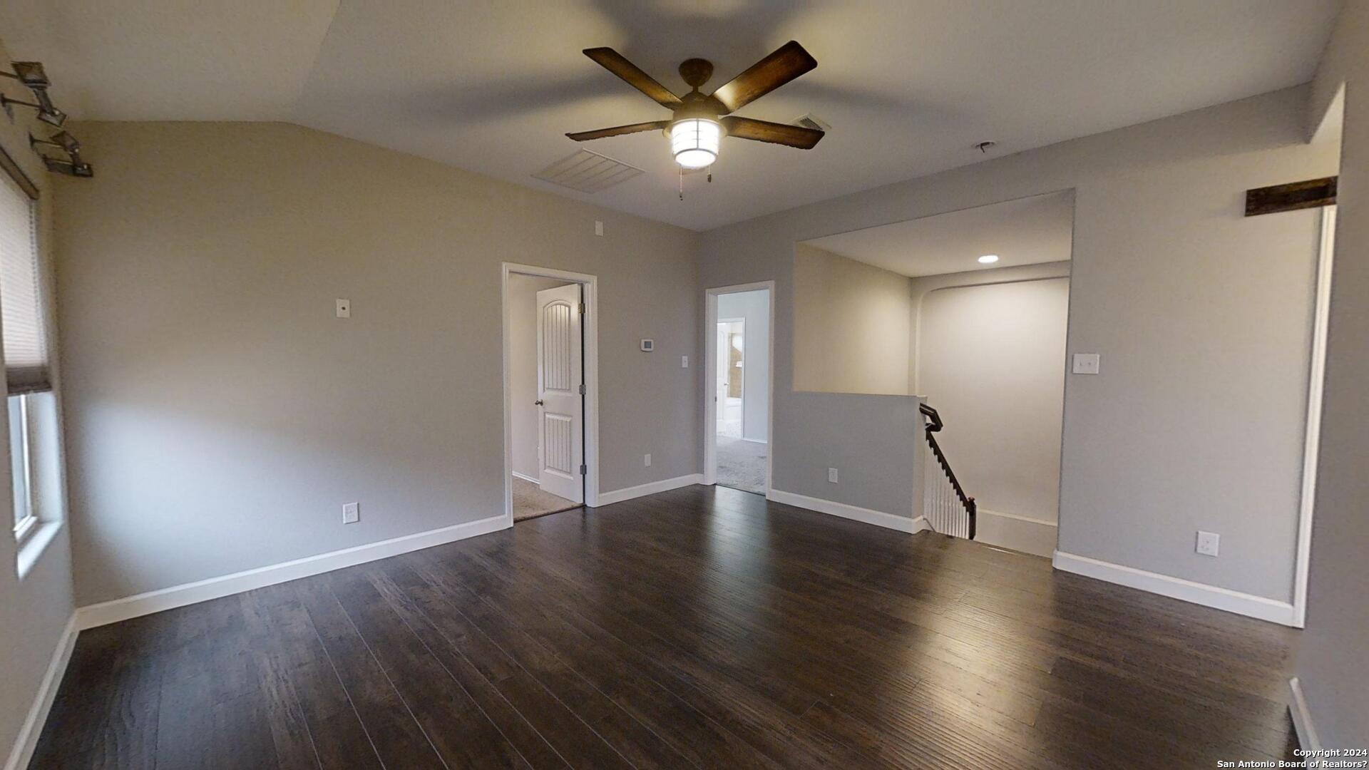 2915 Thunder Gulch San Antonio TX 78245