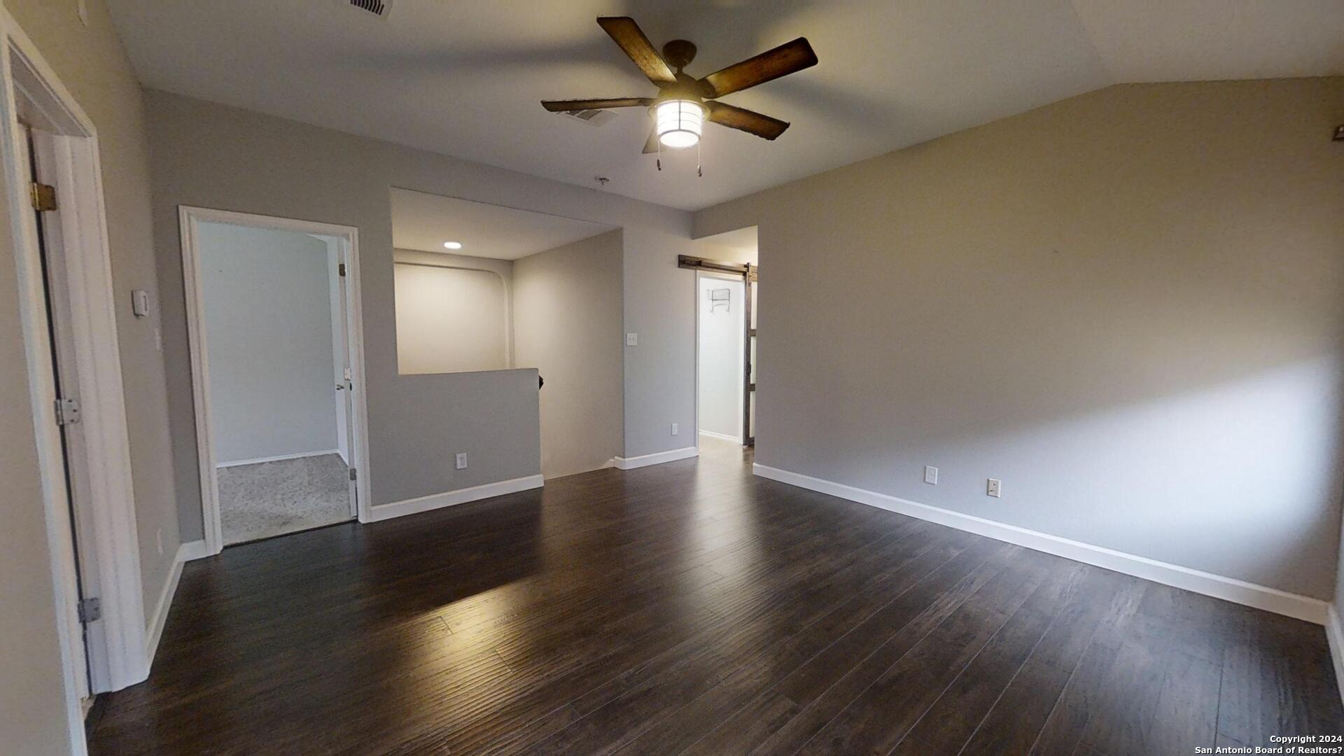 2915 Thunder Gulch San Antonio TX 78245