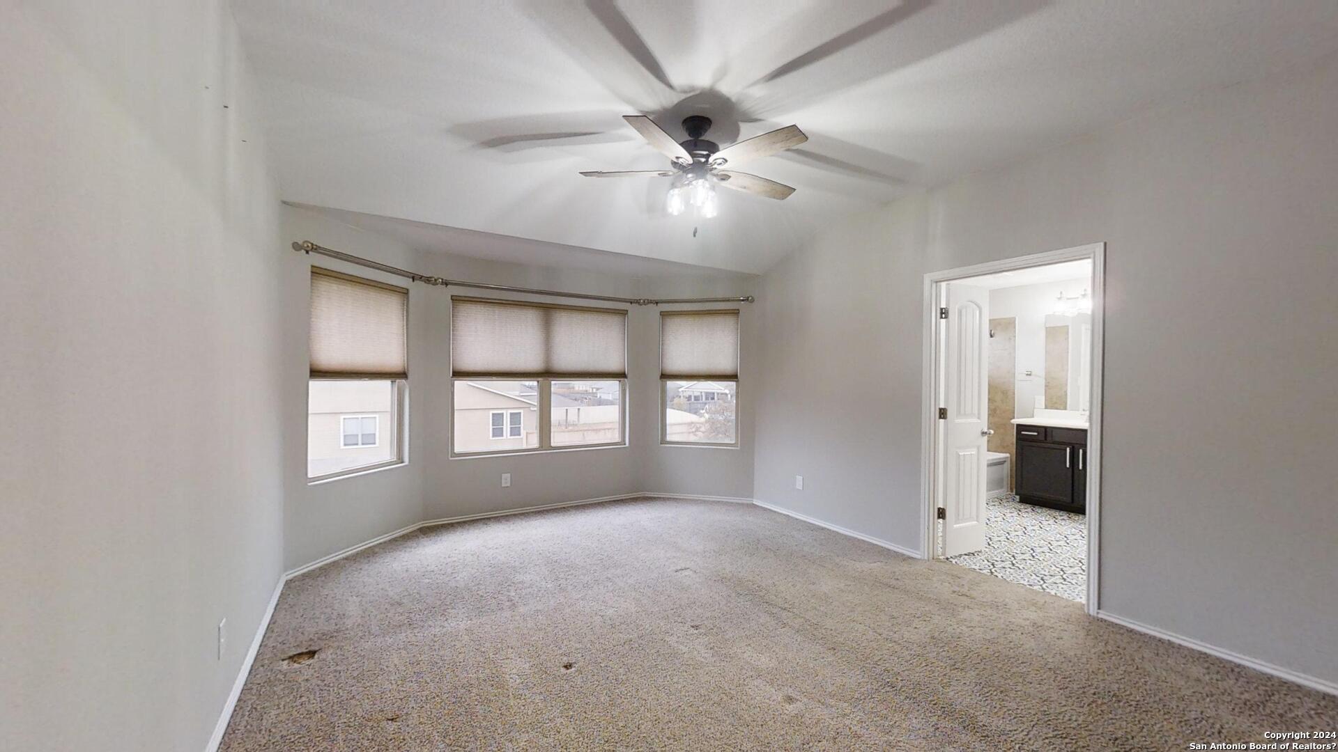 2915 Thunder Gulch San Antonio TX 78245