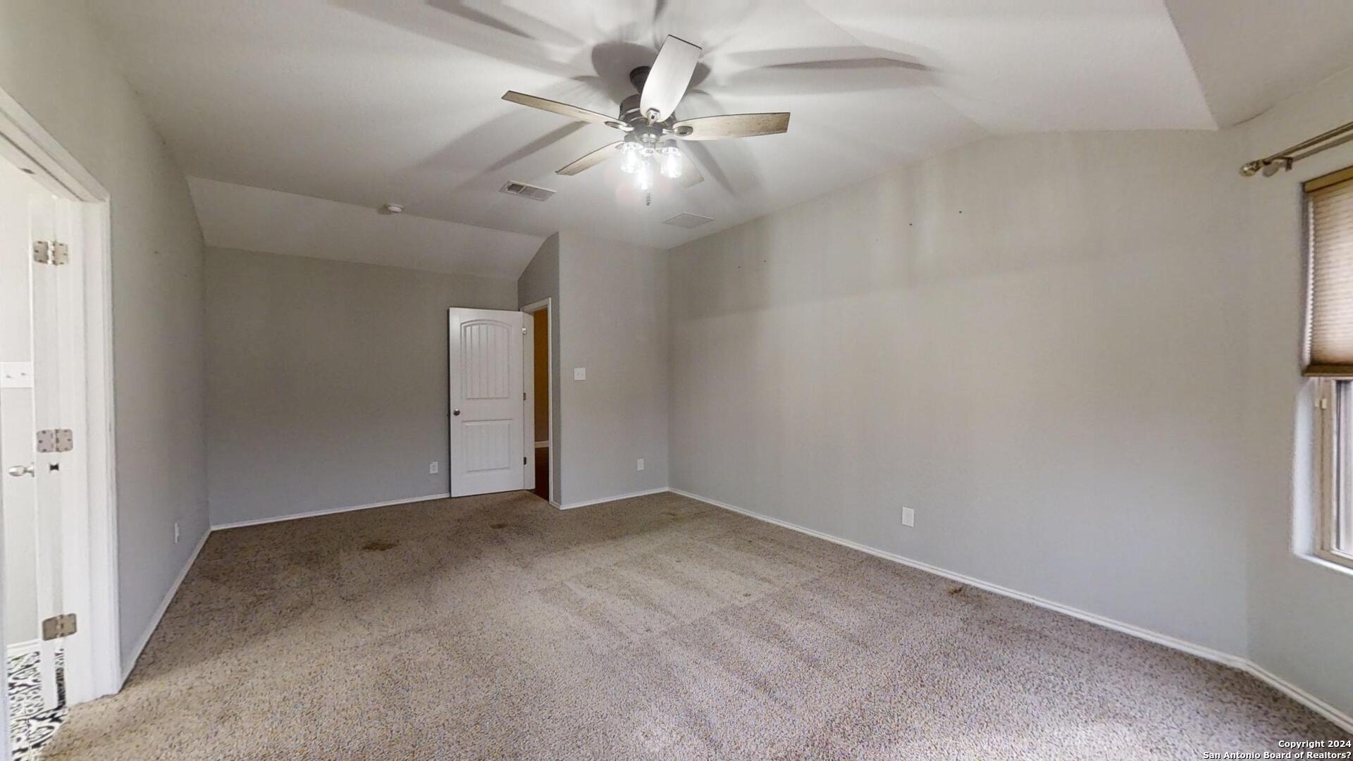 2915 Thunder Gulch San Antonio TX 78245