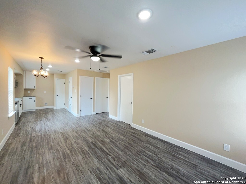 7571 Windsor Oaks San Antonio TX 78239