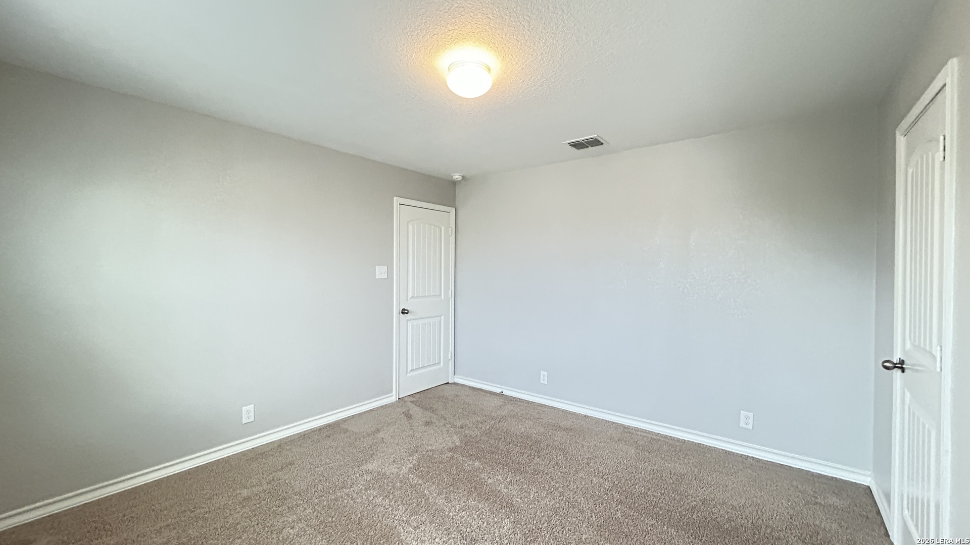 15549 Gray Catbird San Antonio TX 78253