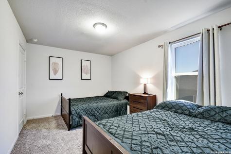 8863 Grey Elm Elmendorf TX 78112