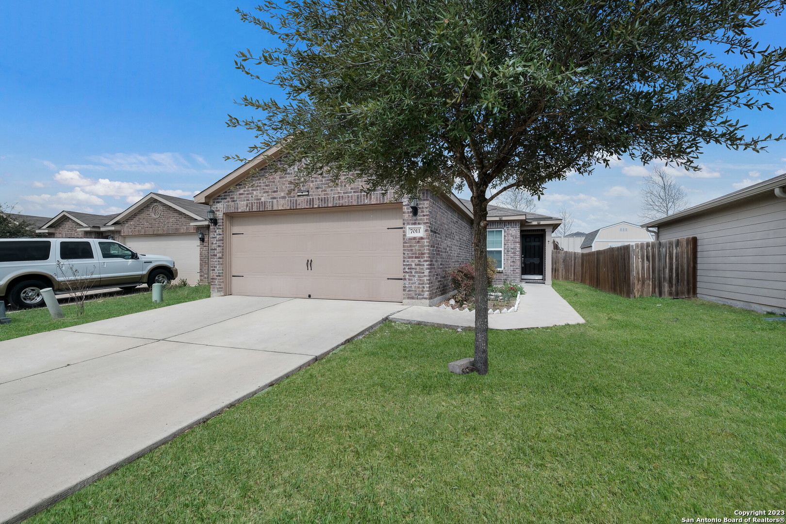 7011 Capeshaw San Antonio TX 78252