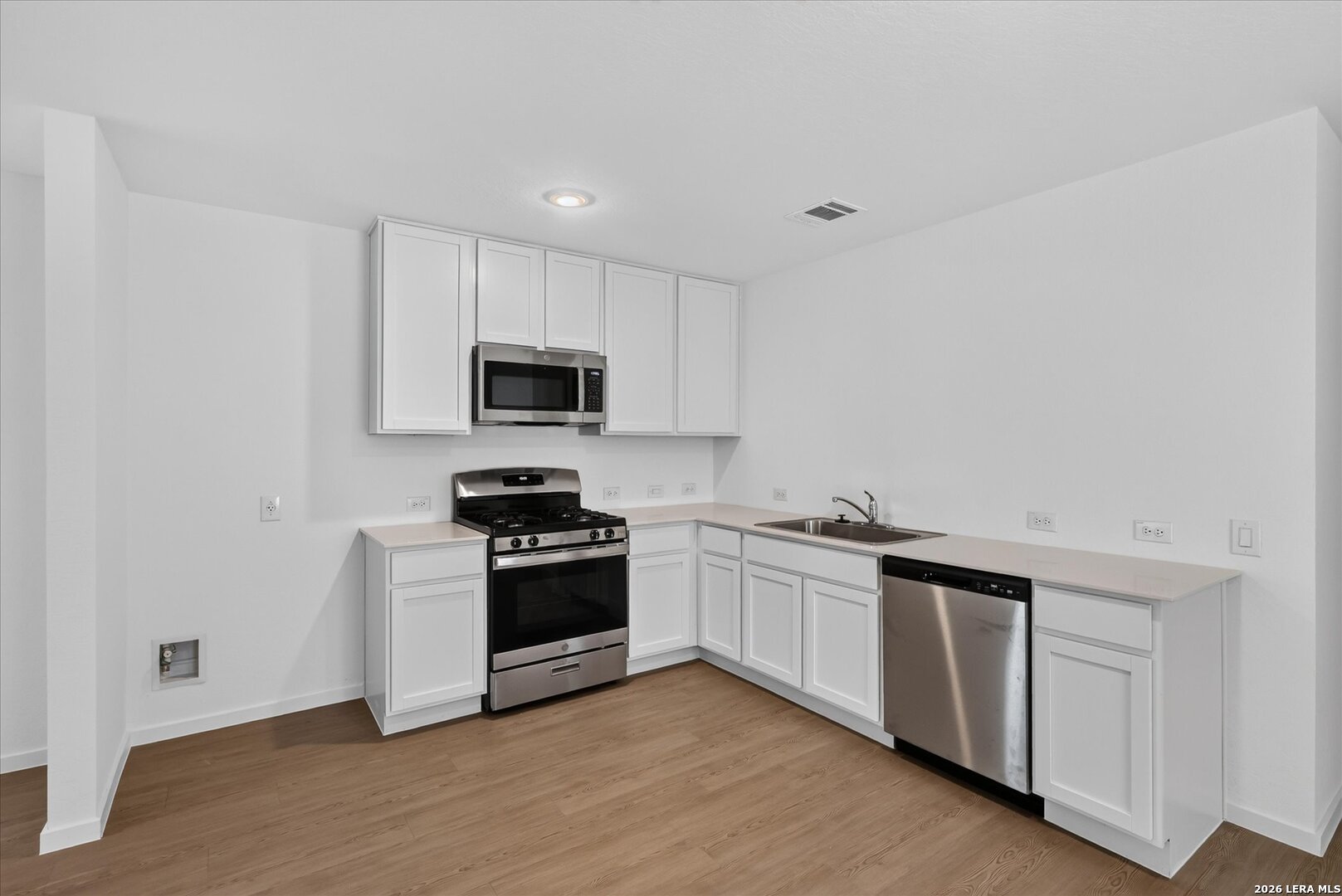 8632 Eucalyptus Hills San Antonio TX 78222
