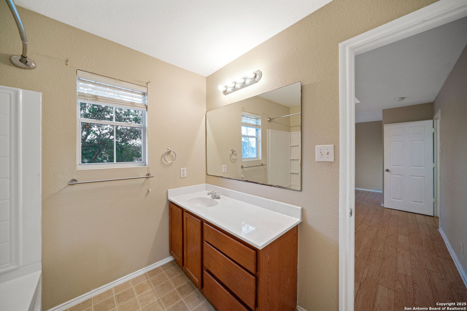 13430 Purdue Valley San Antonio TX 78249