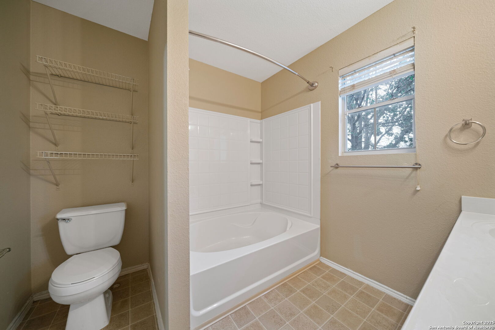 13430 Purdue Valley San Antonio TX 78249