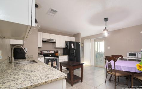 4146 Frontier Sun San Antonio TX 78244