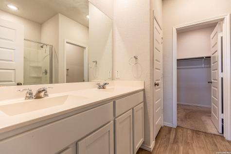 5823 Hematite Rim San Antonio TX 78222