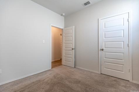 5823 Hematite Rim San Antonio TX 78222