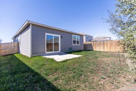 5823 Hematite Rim San Antonio TX 78222