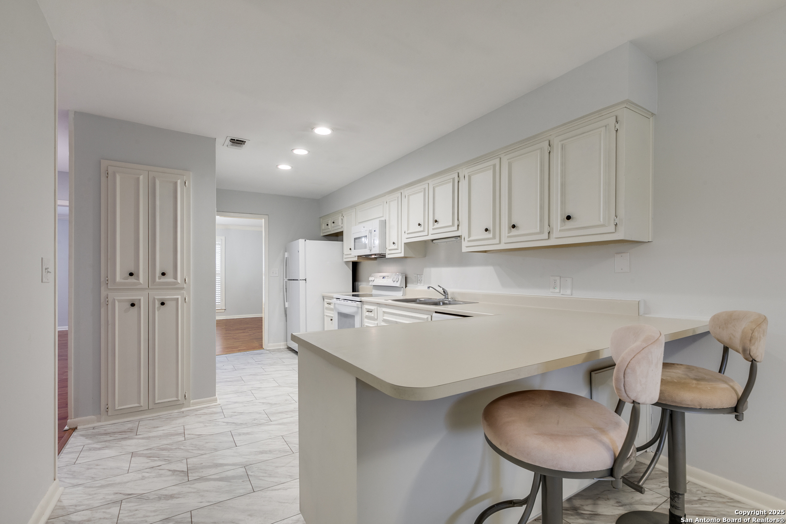 2611 Eisenhauer Road San Antonio TX 78209