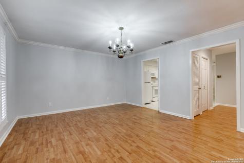 2611 Eisenhauer Road San Antonio TX 78209