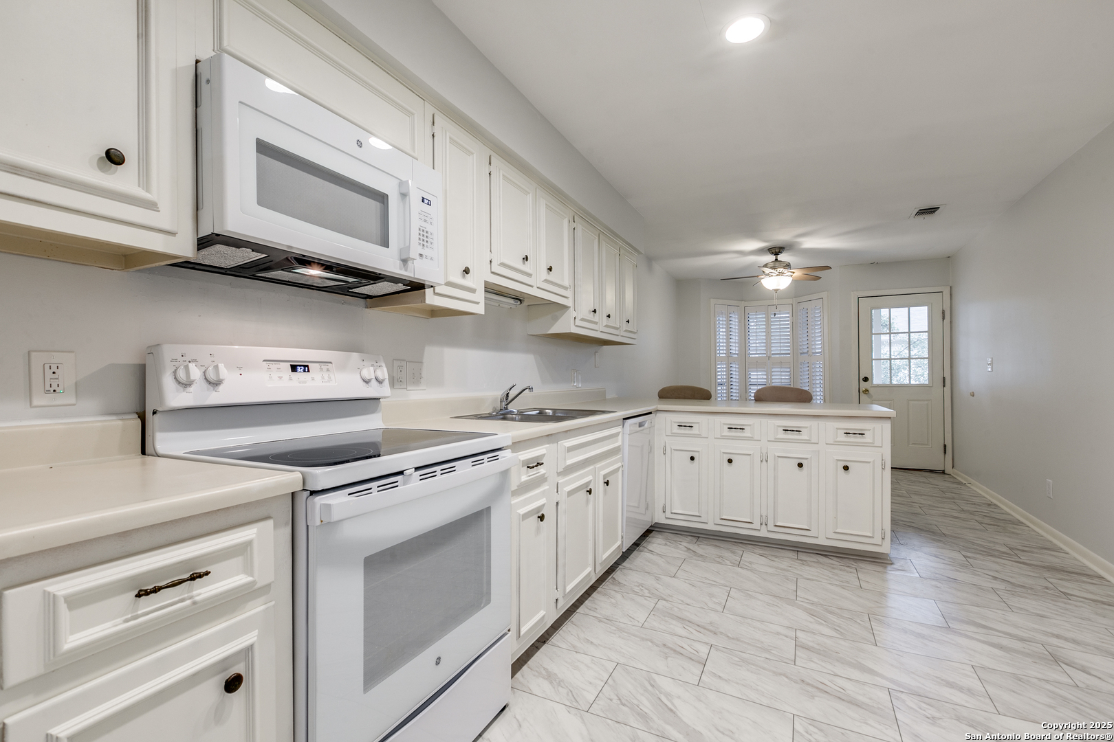 2611 Eisenhauer Road San Antonio TX 78209