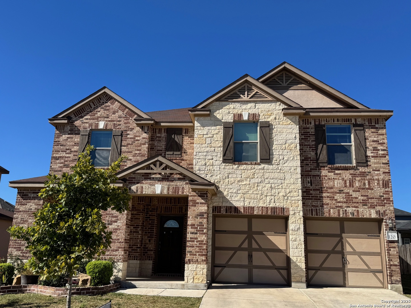 120 Anchor Bluff Universal City TX 78148