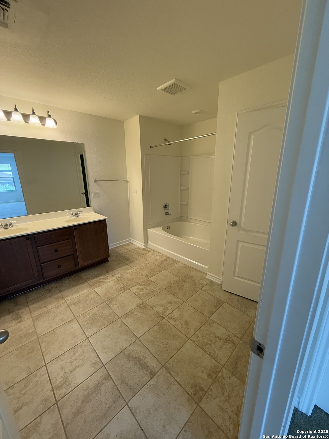 120 Anchor Bluff Universal City TX 78148