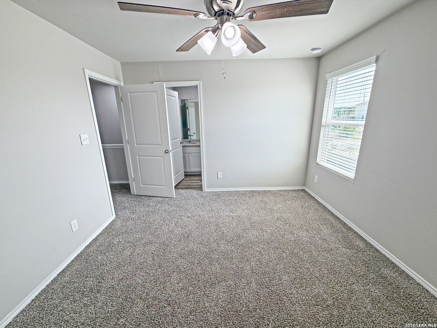 127 Damon Divide San Antonio TX 78253