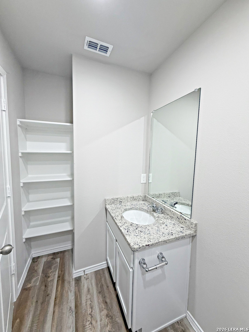 127 Damon Divide San Antonio TX 78253