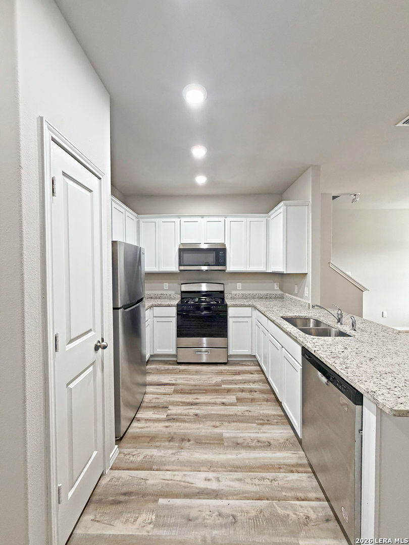 127 Damon Divide San Antonio TX 78253