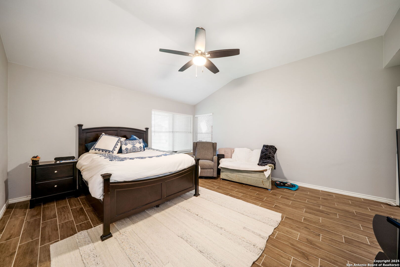 13511 Thessaly Universal City TX 78148