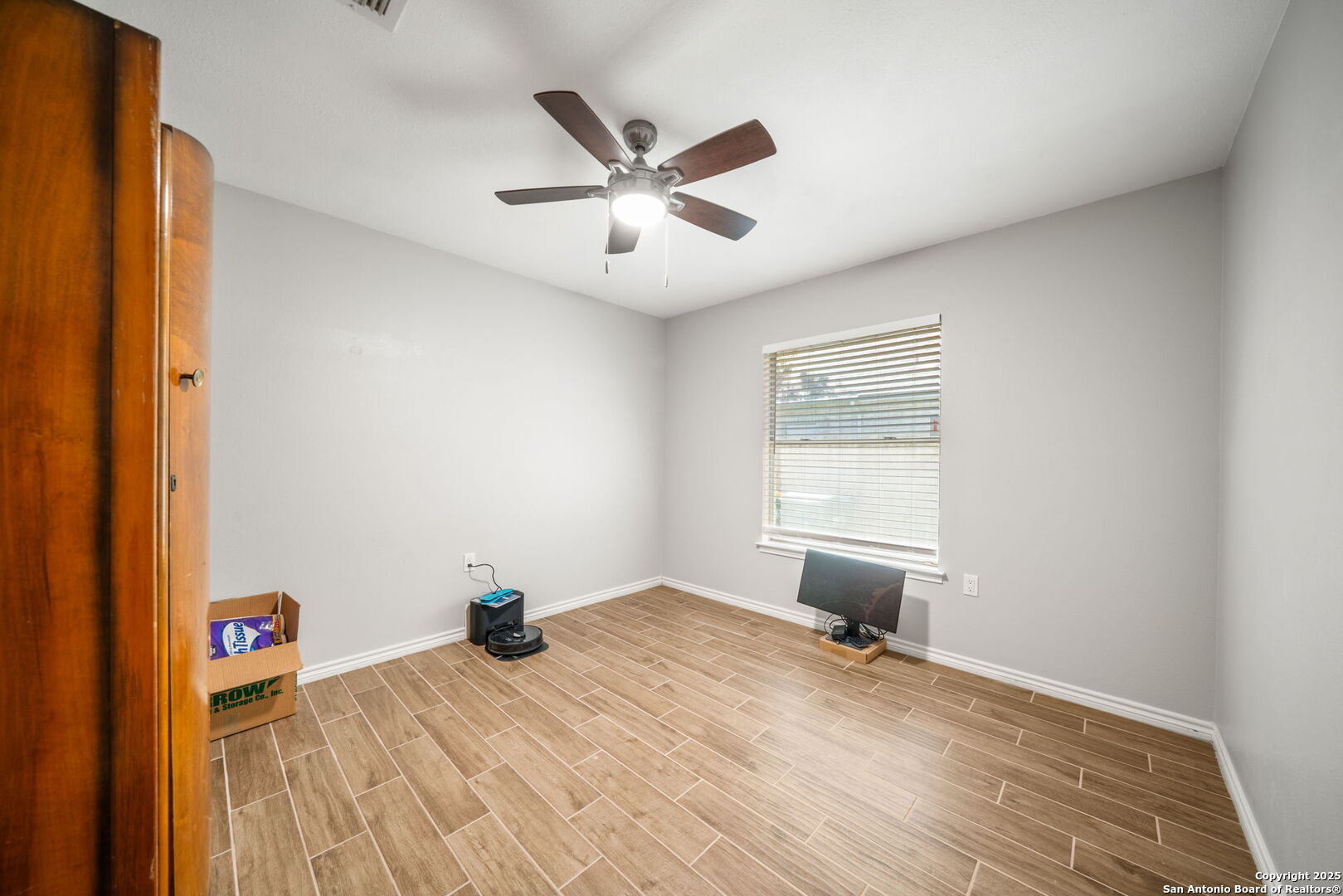 13511 Thessaly Universal City TX 78148