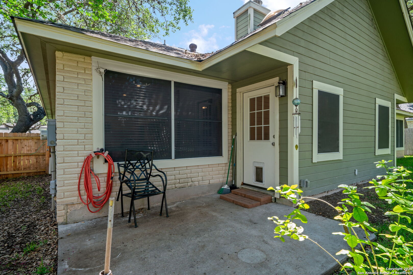 13511 Thessaly Universal City TX 78148