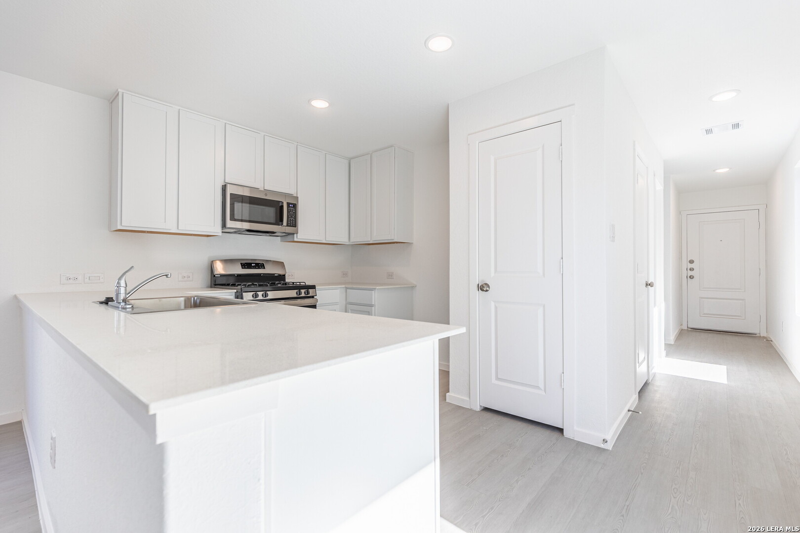 2922 Carnelian San Antonio TX 78264