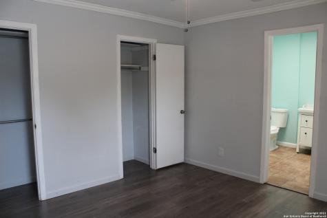8110 Scottshill San Antonio TX 78209