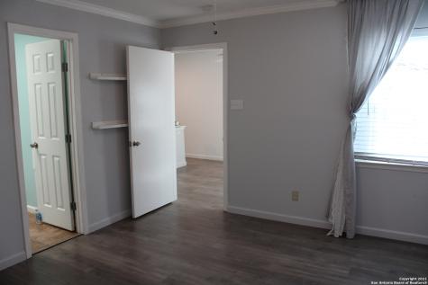 8110 Scottshill San Antonio TX 78209