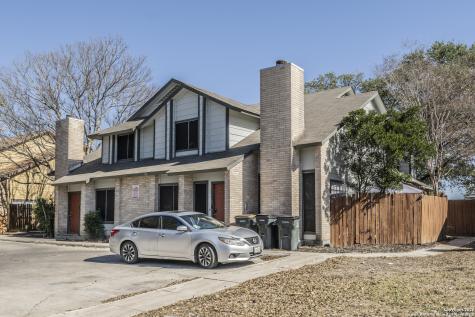 7524 Oak Chase San Antonio TX 78239