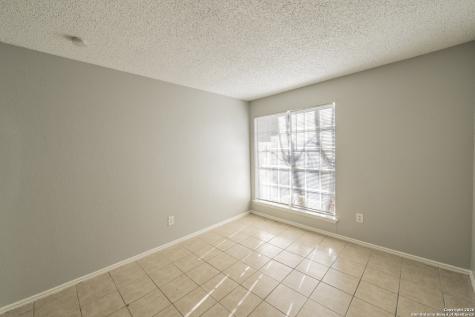 7524 Oak Chase San Antonio TX 78239