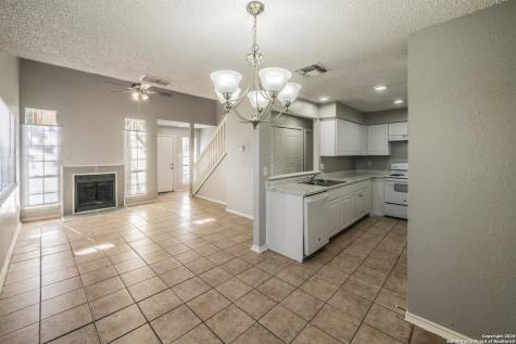 7524 Oak Chase San Antonio TX 78239