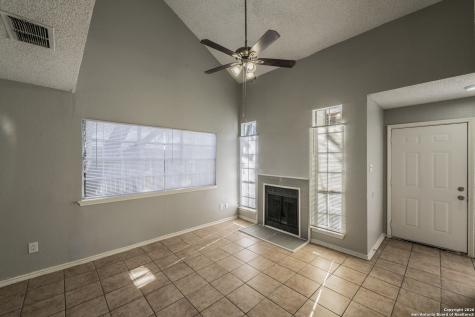 7524 Oak Chase San Antonio TX 78239