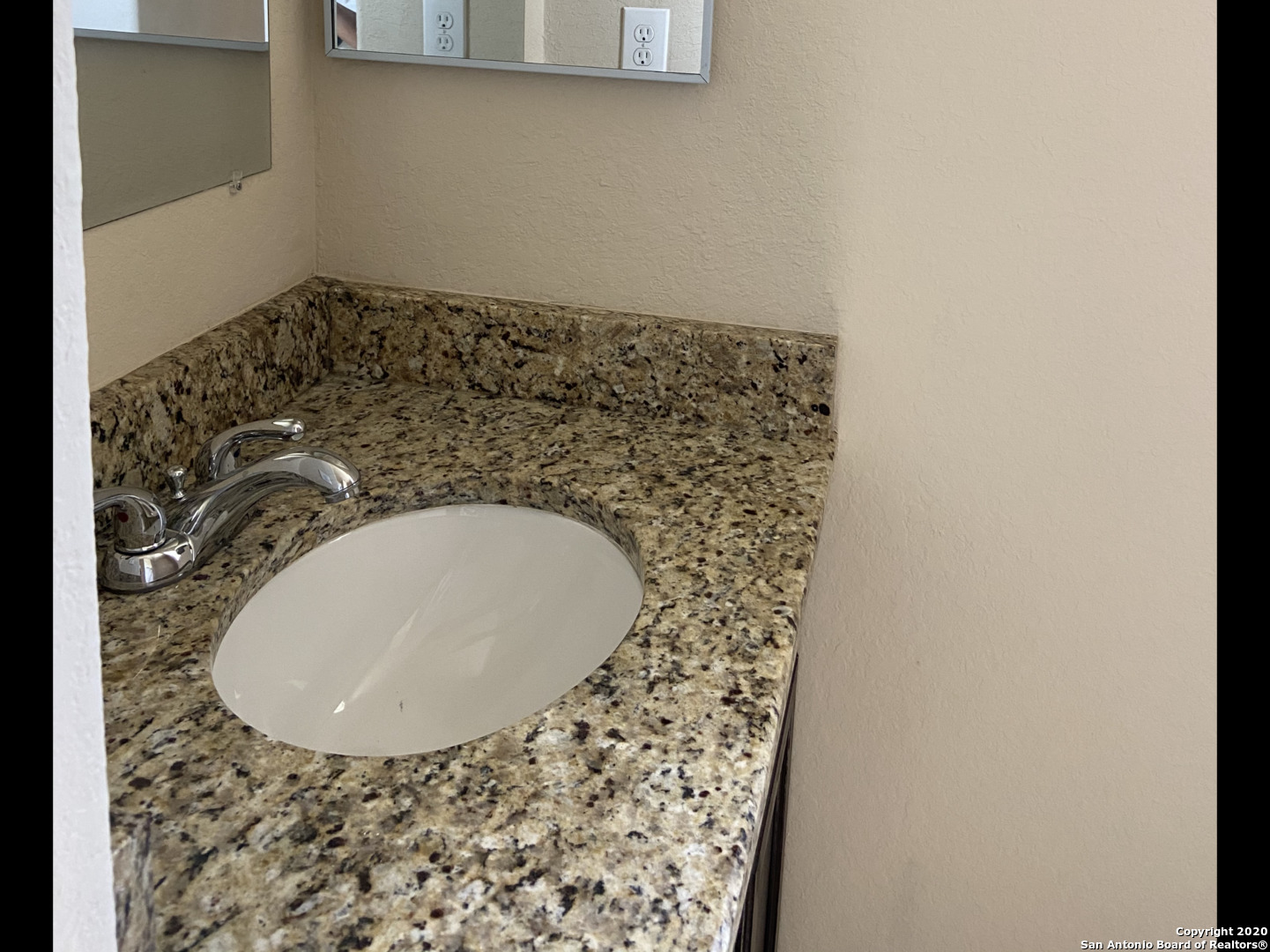 7215 Golf Way San Antonio TX 78244