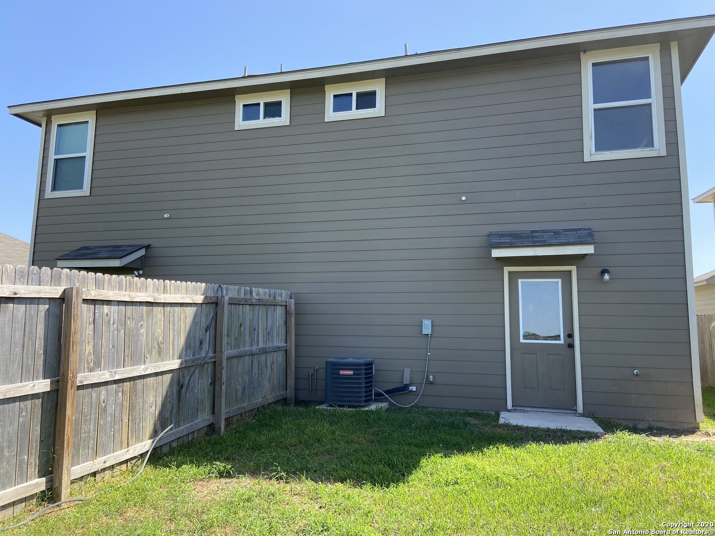 7215 Golf Way San Antonio TX 78244