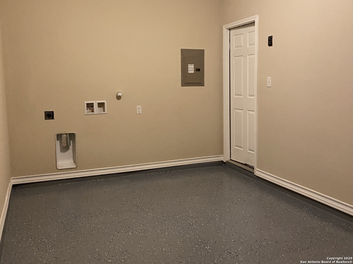 7215 Golf Way San Antonio TX 78244