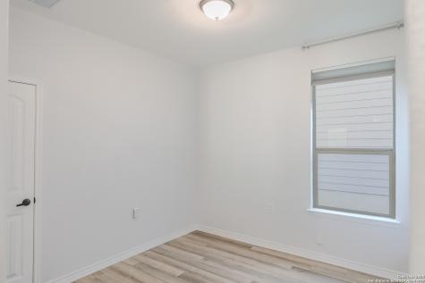 6431 Nolina San Antonio TX 78218